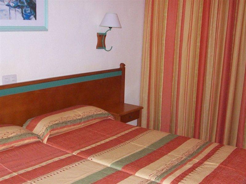 Universal Hotel Laguna Каньямель Экстерьер фото
